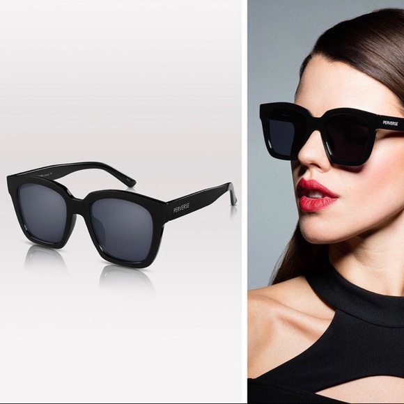 PERVERSE Black ACE SUNGLASSES NWT - Picture 8 of 8